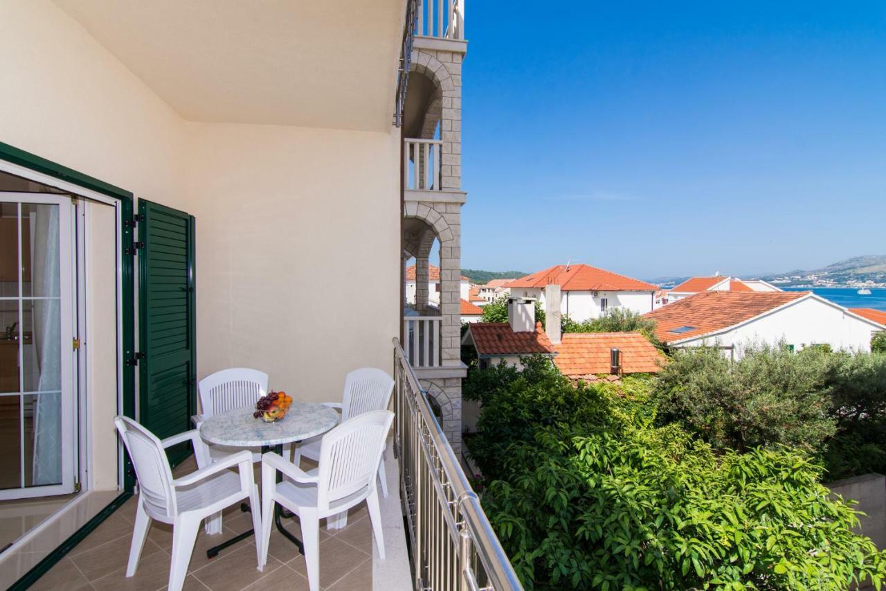 Apartmani Juric Trogir Ngoại thất bức ảnh