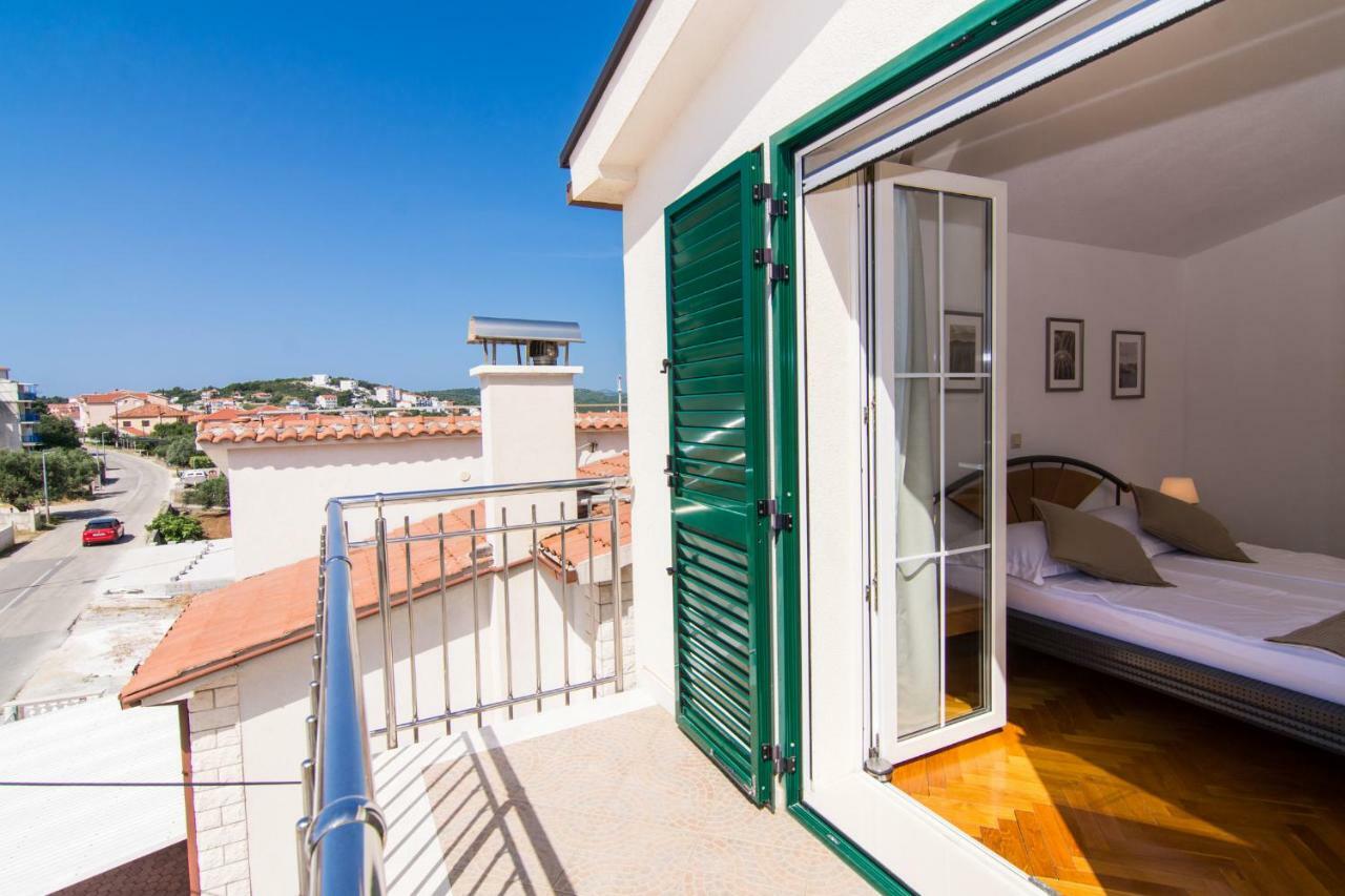 Apartmani Juric Trogir Ngoại thất bức ảnh