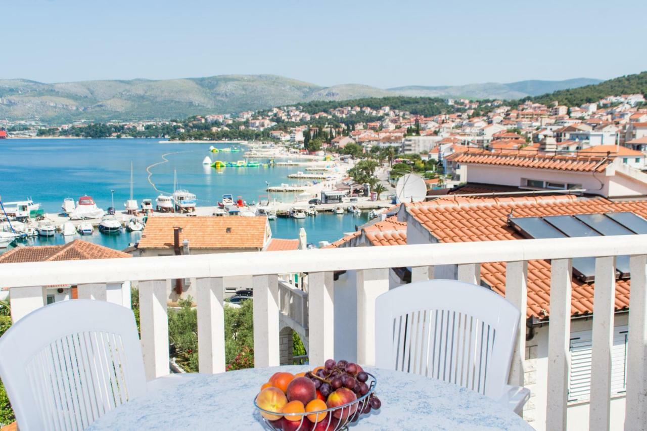 Apartmani Juric Trogir Ngoại thất bức ảnh
