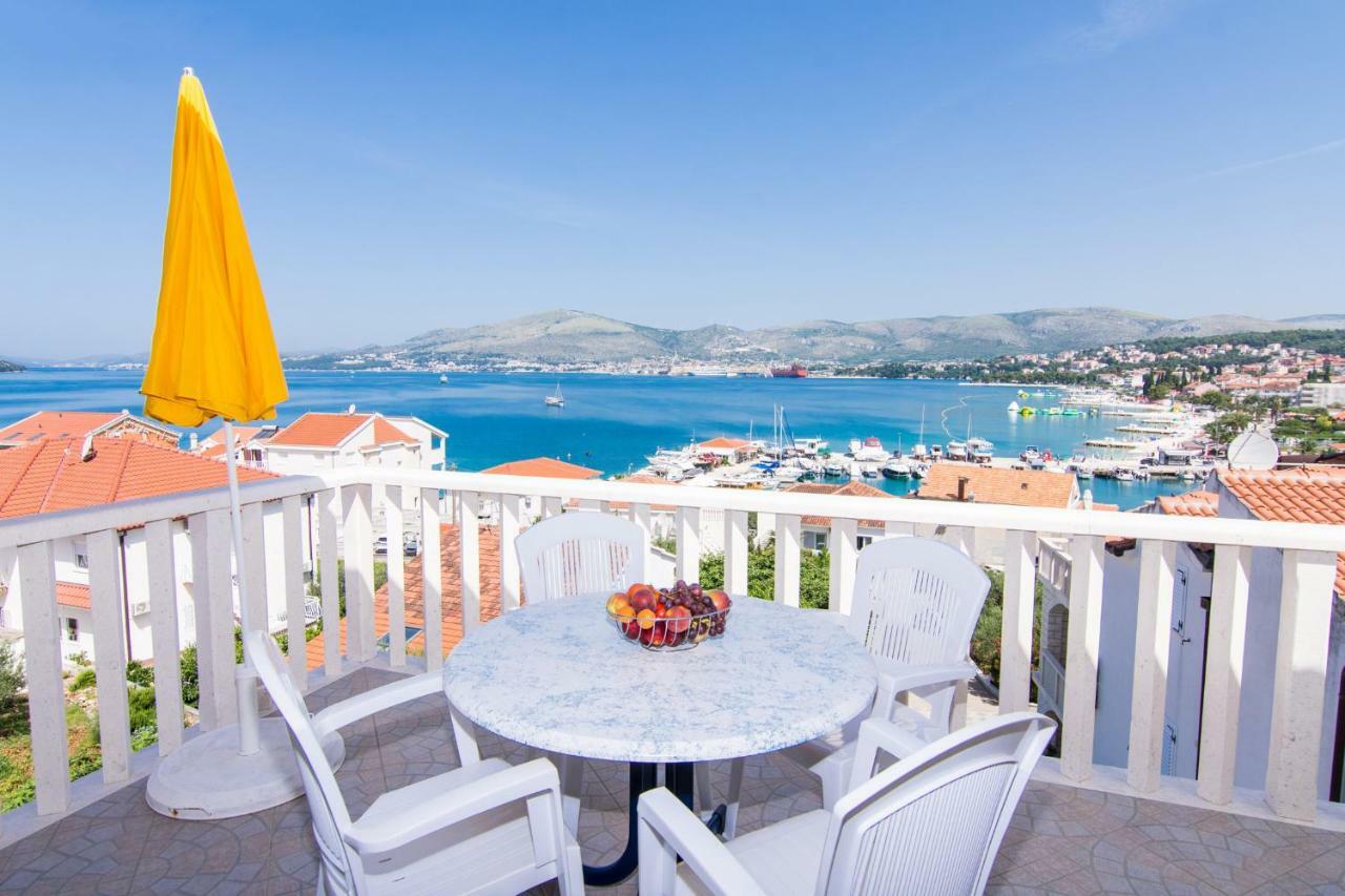 Apartmani Juric Trogir Ngoại thất bức ảnh
