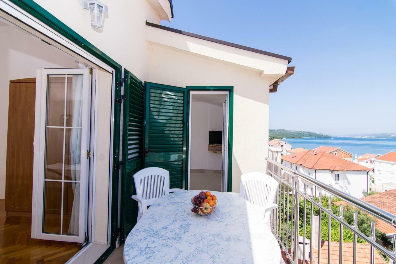 Apartmani Juric Trogir Ngoại thất bức ảnh
