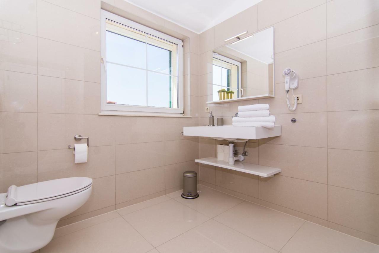 Apartmani Juric Trogir Ngoại thất bức ảnh